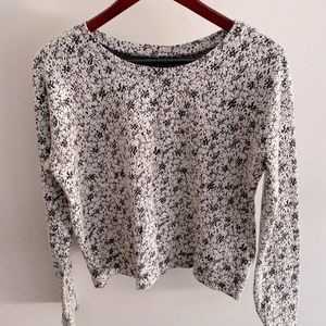 Hollister. Black and white long sleeved shirt. Cotton. Not worn